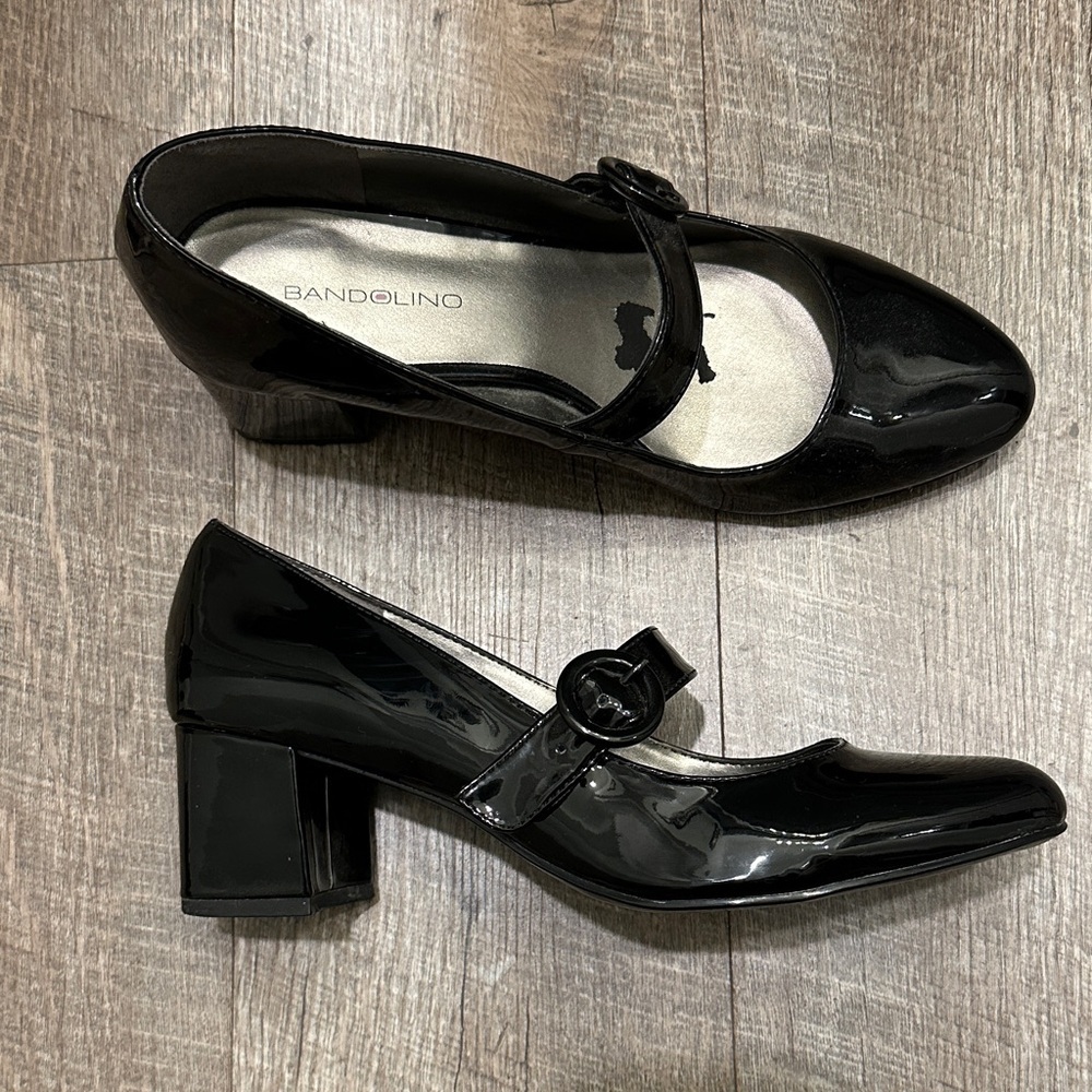 Bandolino Black Patent faux leather heeled Mary Jane Shoes size 7.5 - Picture 2 of 10